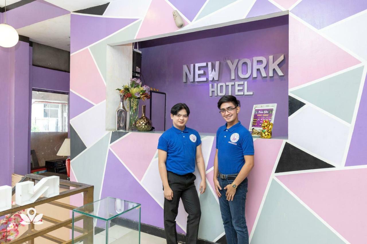 New York Hotel Miami Quezon City Exterior photo